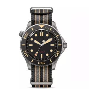 Japanese automatic movement nylon strap diver watch 300 meter water-resistant custom-made